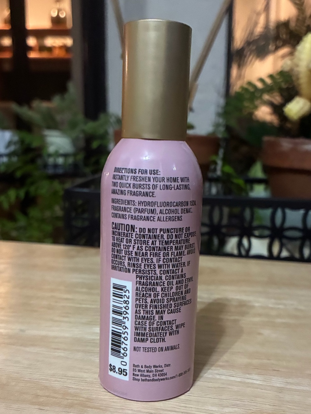 Bath & Body Works White Barn Champagne Toast Concentrated Room Spray (1.5 oz) - Picture 2 of 2